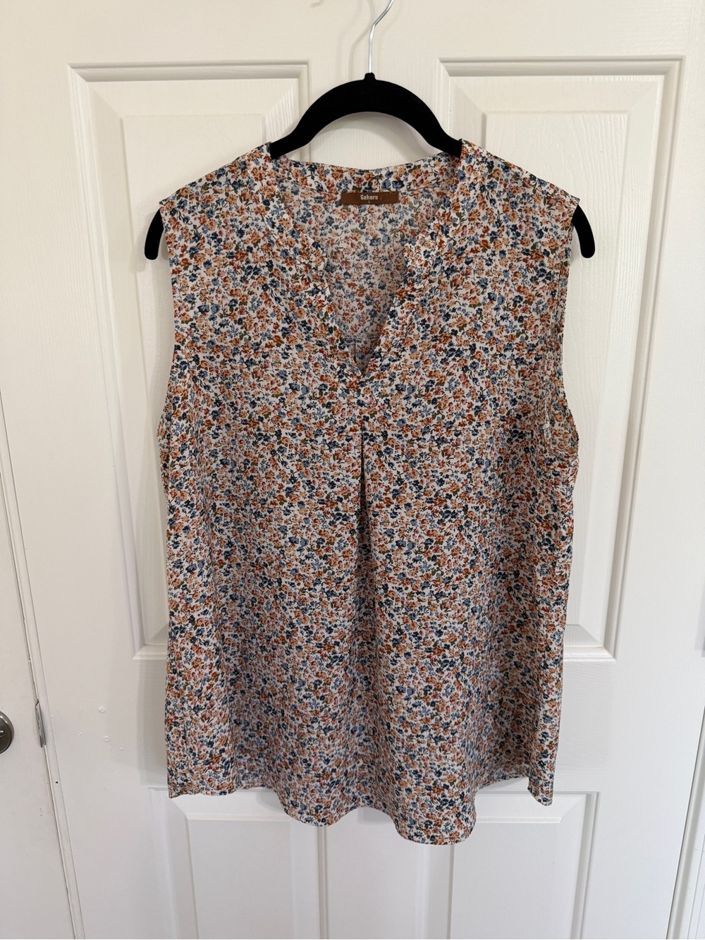 Gaharu L Cream Blue Rust Floral Sleeveless Split V Neck Blouse Ditsy Boho